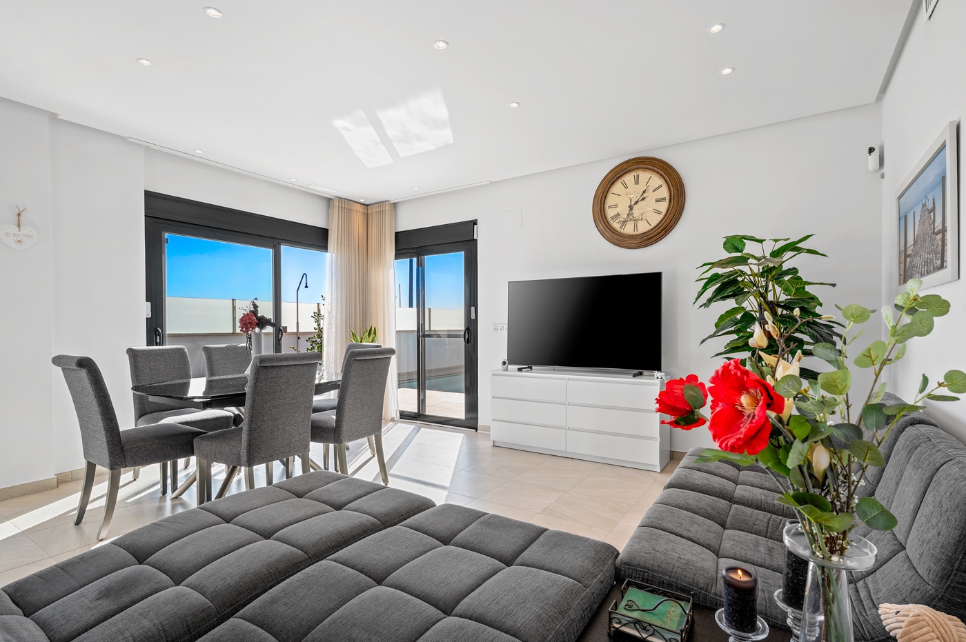 Villa in Roda - Image 2