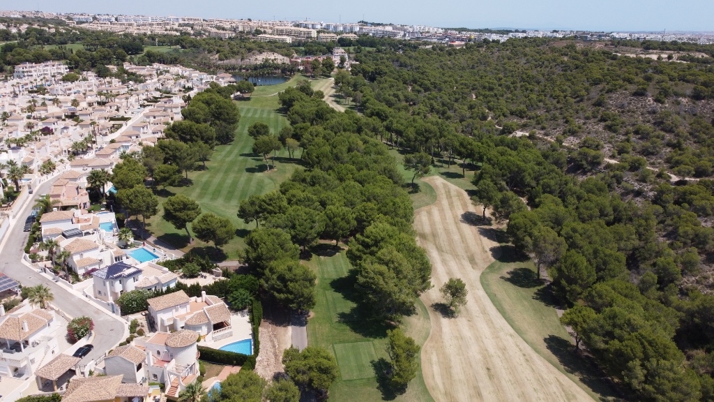 For sale - 4 Bedroom 4 Bathroom Villa in Las Ramblas Golf - Las Ramblas  - Alicante