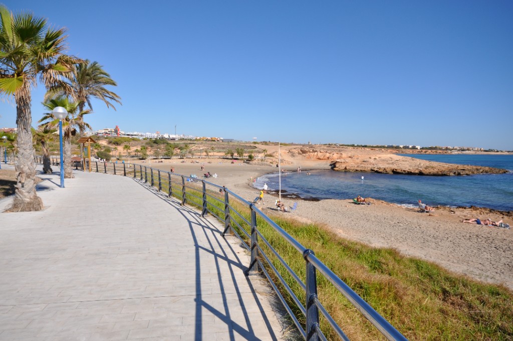 For sale - 2 Bedroom 1 Bathroom Apartamento in Playa Flamenca - Playa Flamenca  - Alicante