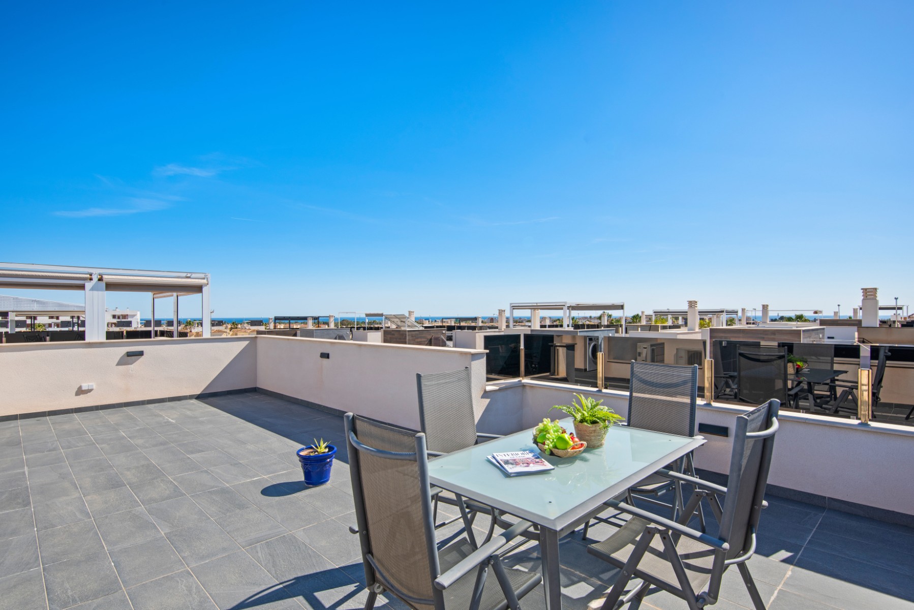 For sale - 4 Bedroom 4 Bathroom Villa in Orihuela Costa - Lomas de Campoamor  - Alicante