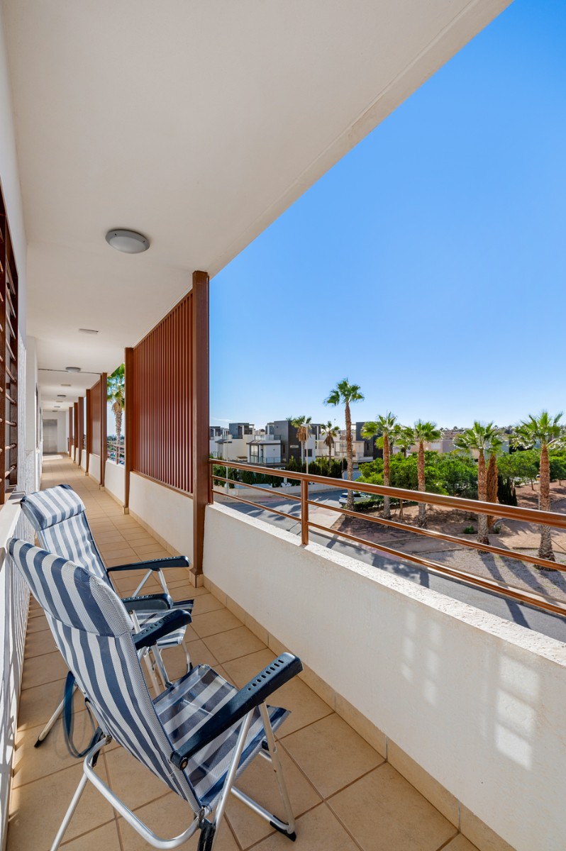 Sold - 2 Bedroom 2 Bathroom Apartment in Lomas de Cabo Roig - Lomas de Cabo Roig  - Alicante