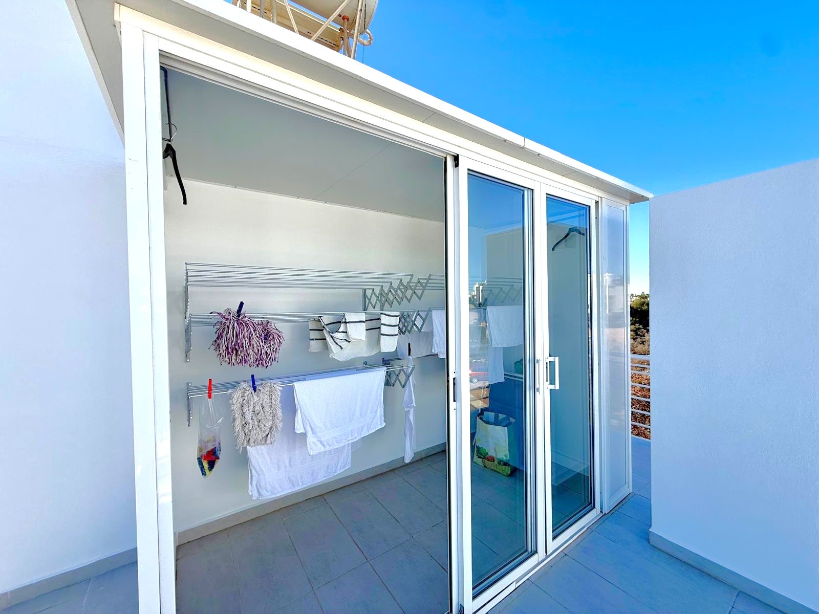 For sale - 3 Bedroom 3 Bathroom Apartment in Orihuela Costa - Las Ramblas  - Alicante