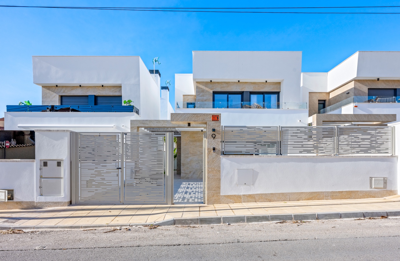 For sale - 3 Bedroom 3 Bathroom Villa in Orihuela Costa - Costa Blanca  - Alicante