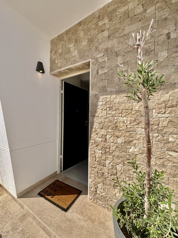 For sale - 2 Bedroom 2 Bathroom Villa in Benijofar - Costa Blanca  - Alicante
