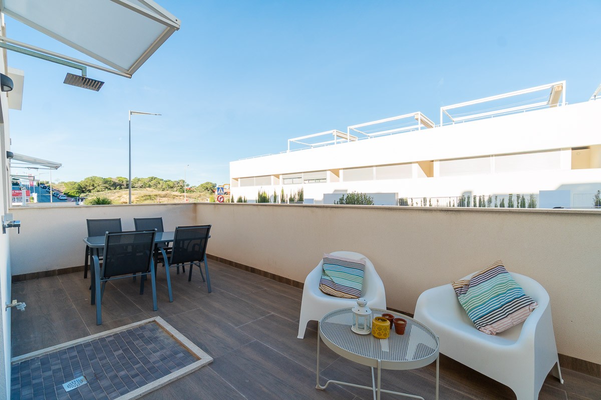 For sale - 2 Bedroom 2 Bathroom Apartment in Orihuela Costa - Costa Blanca  - Alicante