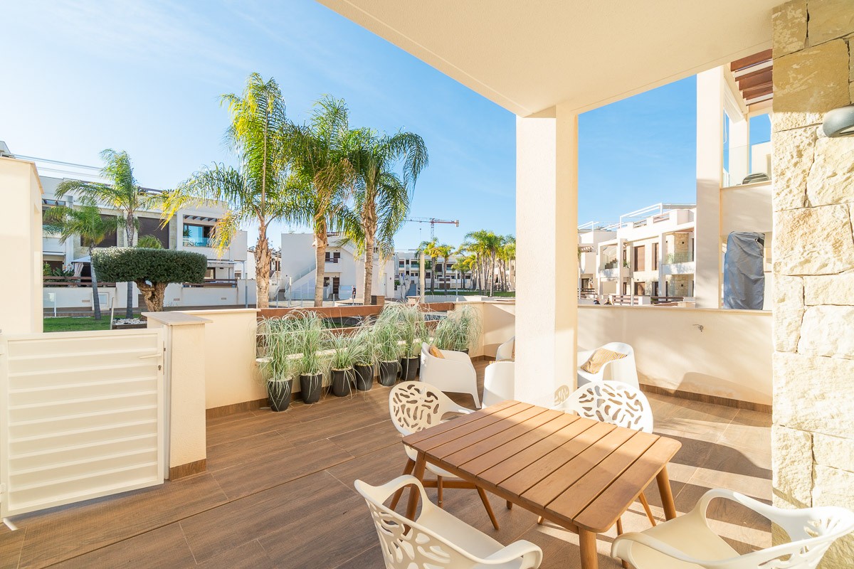 For sale - 2 Bedroom 2 Bathroom Apartment in Orihuela Costa - Costa Blanca  - Alicante