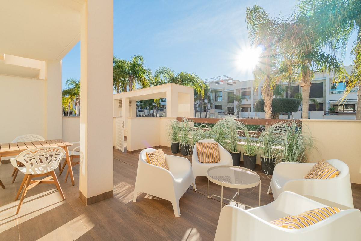 For sale - 2 Bedroom 2 Bathroom Apartment in Orihuela Costa - Costa Blanca  - Alicante