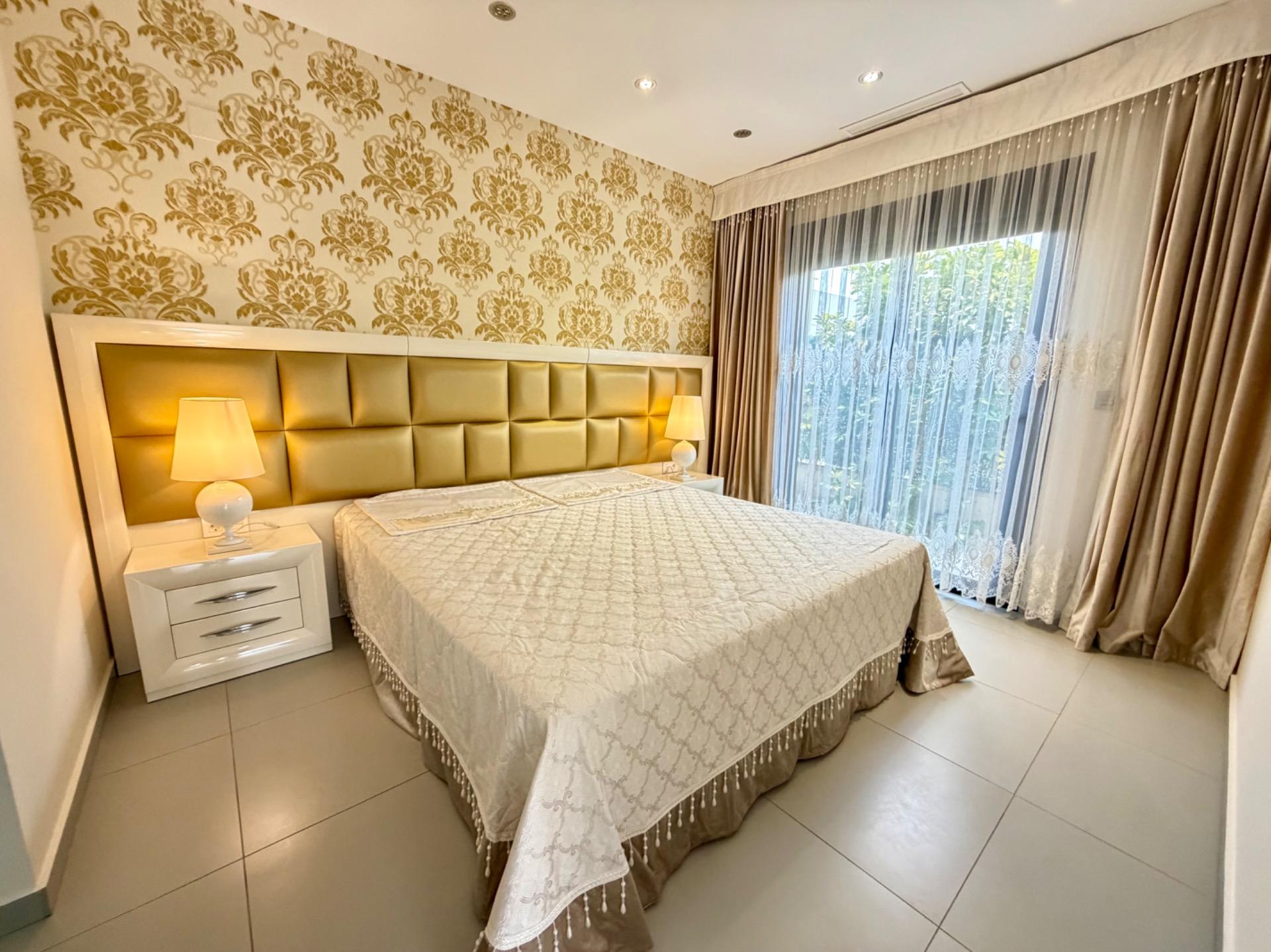 For sale - 3 Bedroom 3 Bathroom Villa in Rojales - Cuidad Quesada  - Alicante