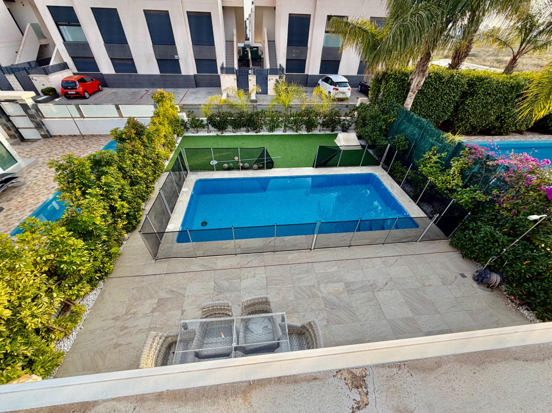 For sale - 3 Bedroom 3 Bathroom Villa in Rojales - Cuidad Quesada  - Alicante