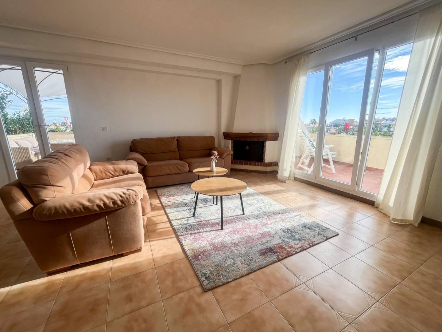 For sale - 2 Bedroom 2 Bathroom Apartamento in Torrevieja - Punta Prima  - Alicante