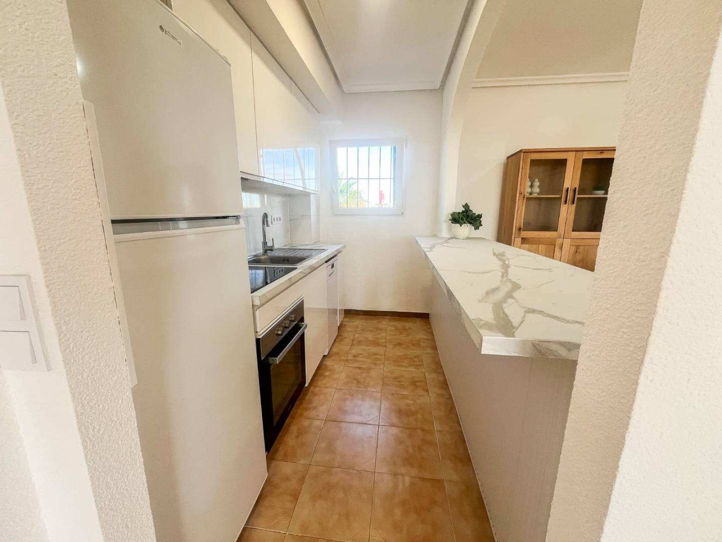 For sale - 2 Bedroom 2 Bathroom Apartamento in Torrevieja - Punta Prima  - Alicante