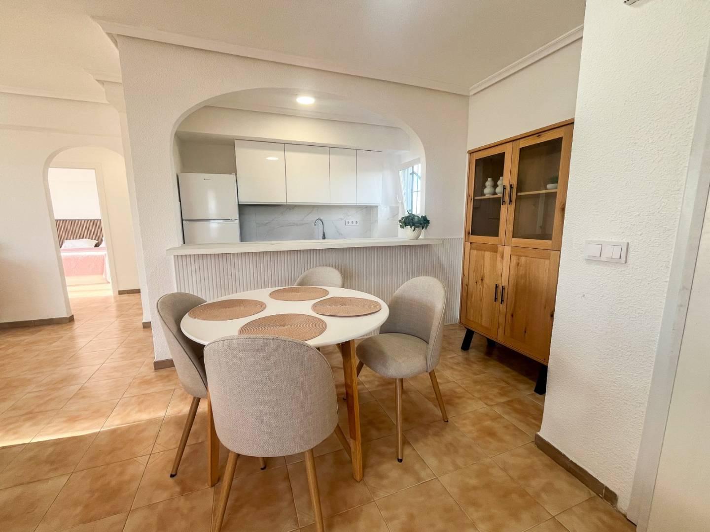 For sale - 2 Bedroom 2 Bathroom Apartamento in Torrevieja - Punta Prima  - Alicante