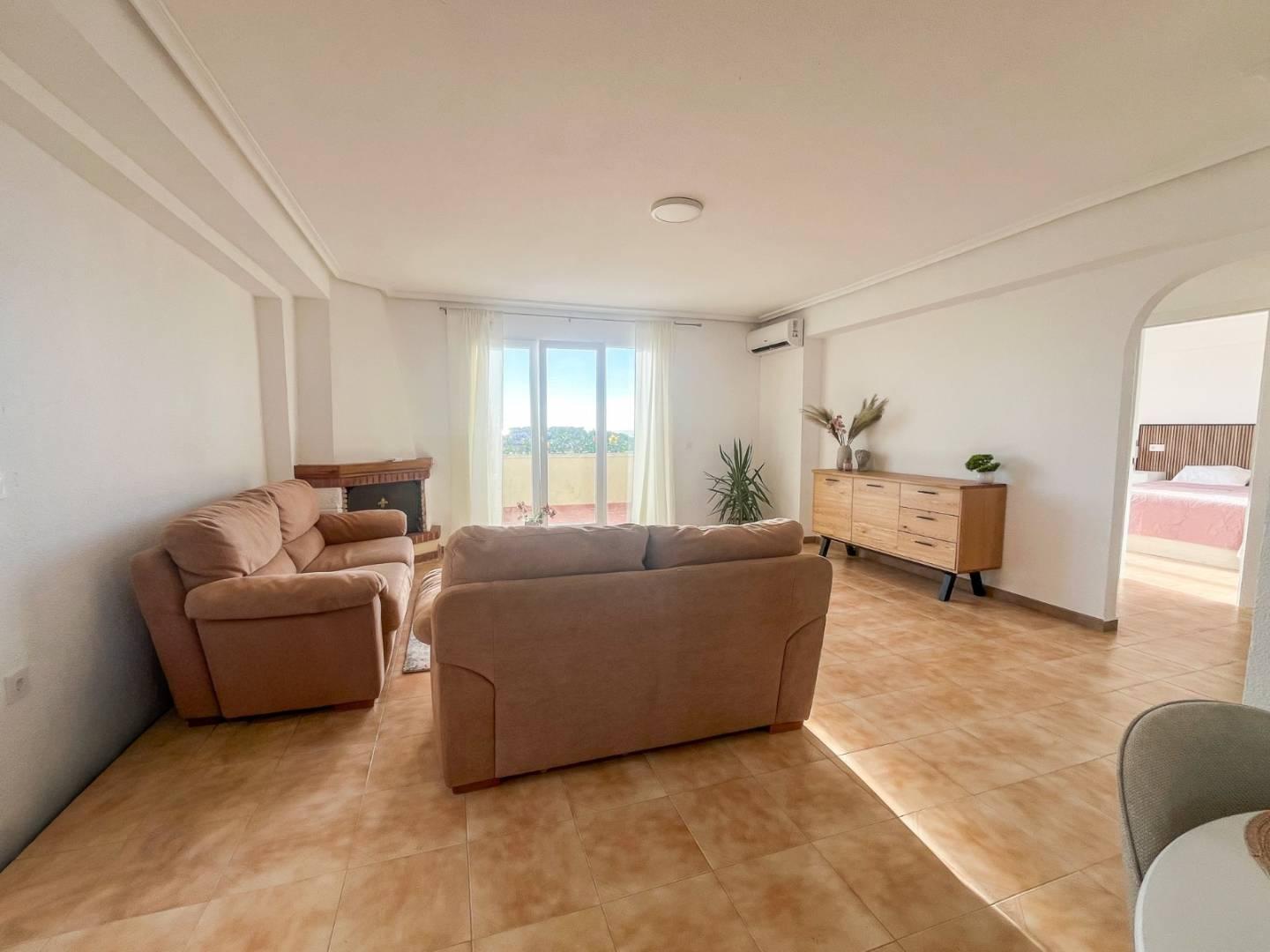 For sale - 2 Bedroom 2 Bathroom Apartamento in Torrevieja - Punta Prima  - Alicante