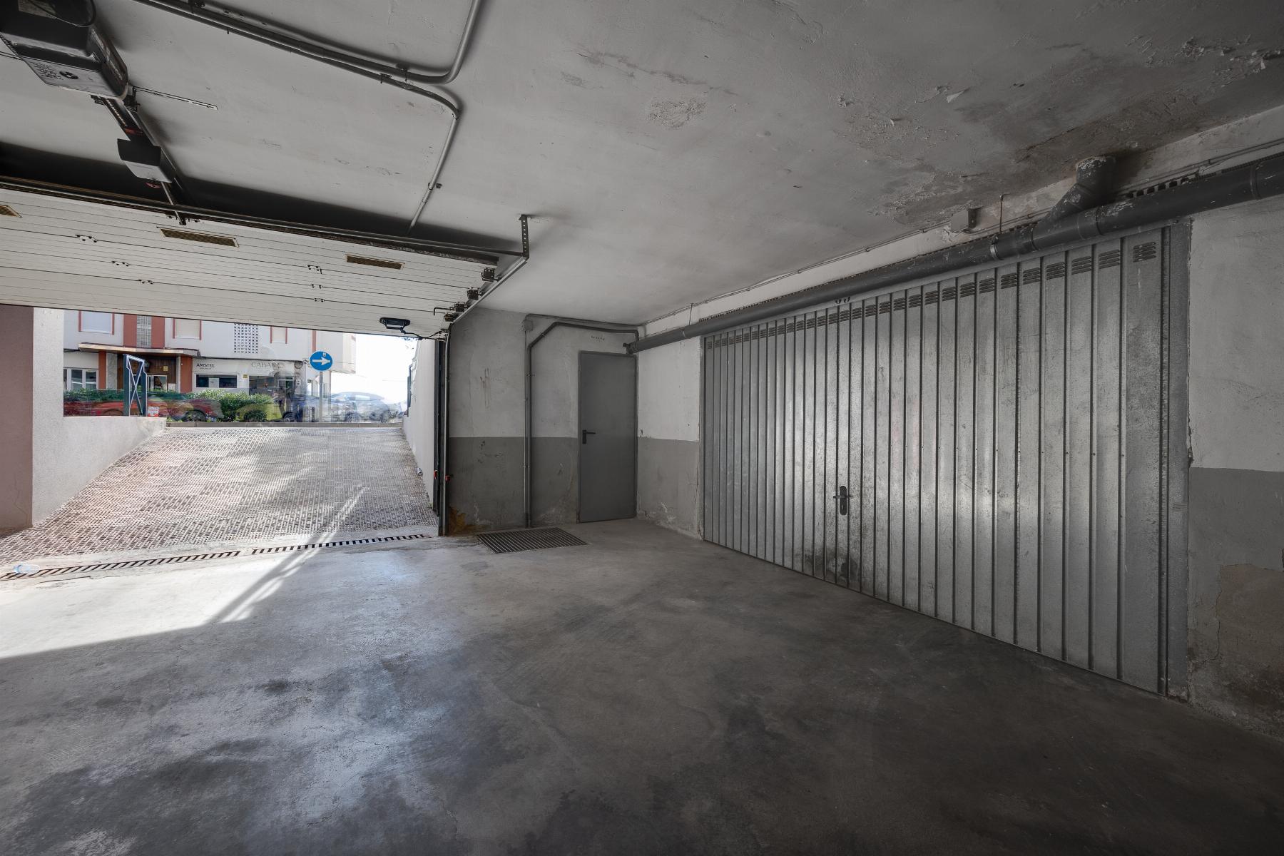 For sale - 4 Bedroom 2 Bathroom Apartamento in Torrevieja - Playa del Acequión  - Alicante