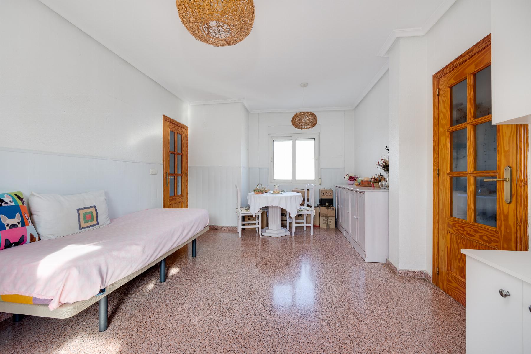 For sale - 2 Bedroom 2 Bathroom Apartamento in Torrevieja - Parque de Las Naciones  - Alicante