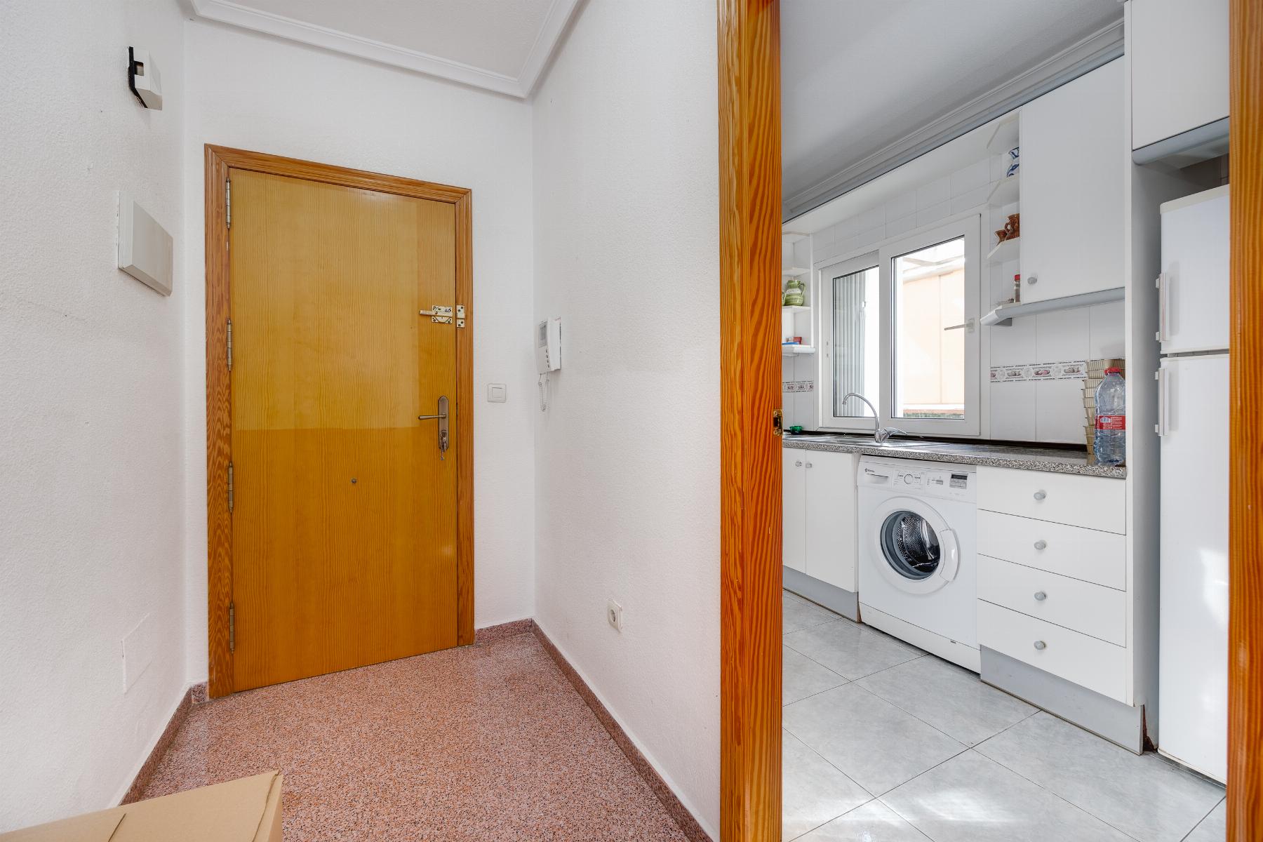 For sale - 2 Bedroom 2 Bathroom Apartamento in Torrevieja - Parque de Las Naciones  - Alicante