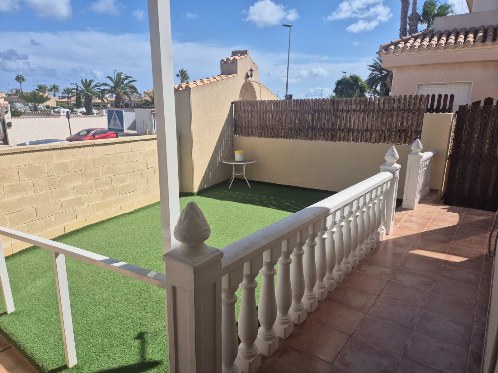 For sale - 3 Bedroom 2 Bathroom Casa in Orihuela Costa - La Zenia- Orihuela costa  - Alicante