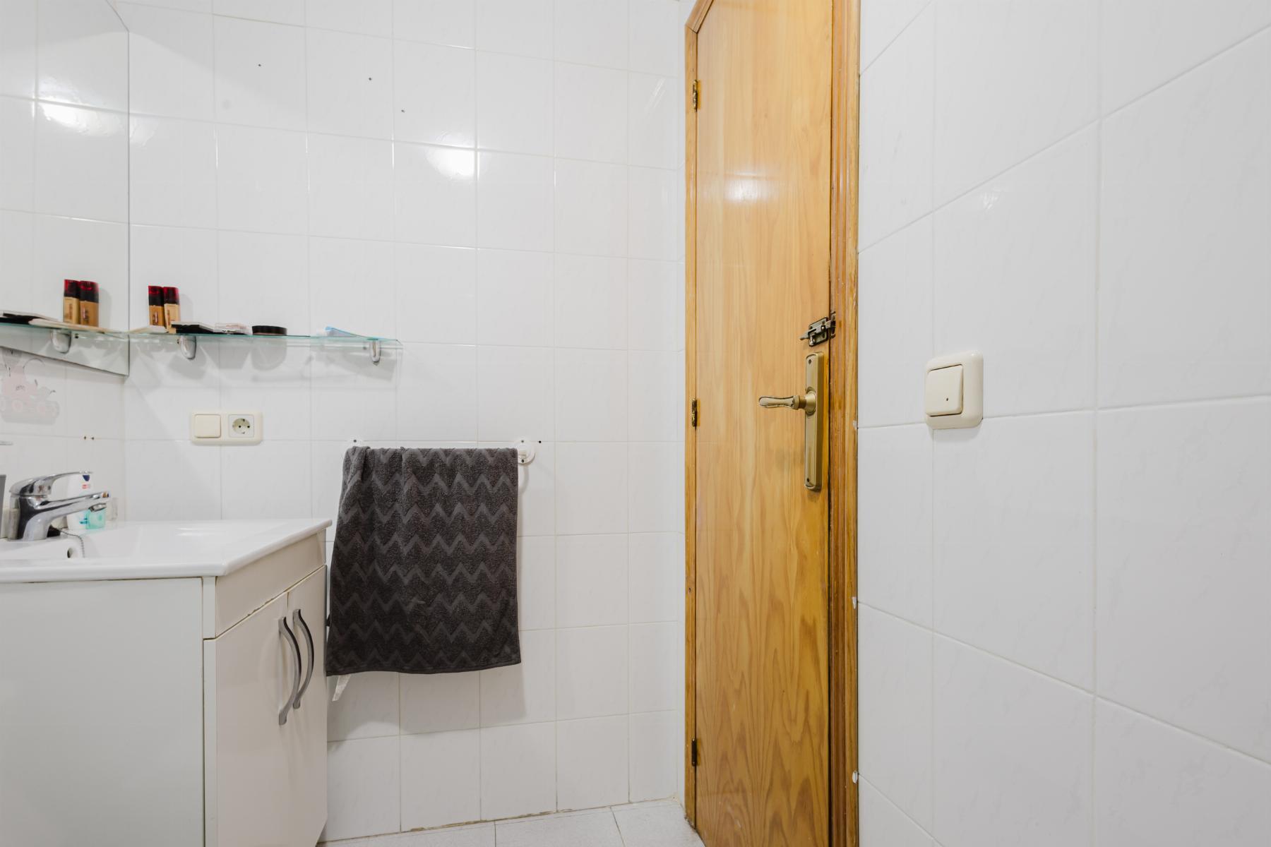 For sale - 2 Bedroom 1 Bathroom Apartamento in Torrevieja - Playa de La Acequion  - Alicante
