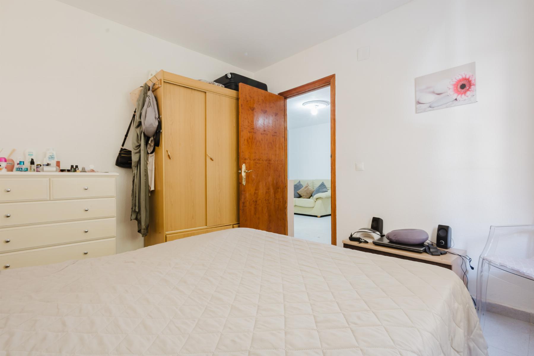For sale - 2 Bedroom 1 Bathroom Apartamento in Torrevieja - Playa de La Acequion  - Alicante