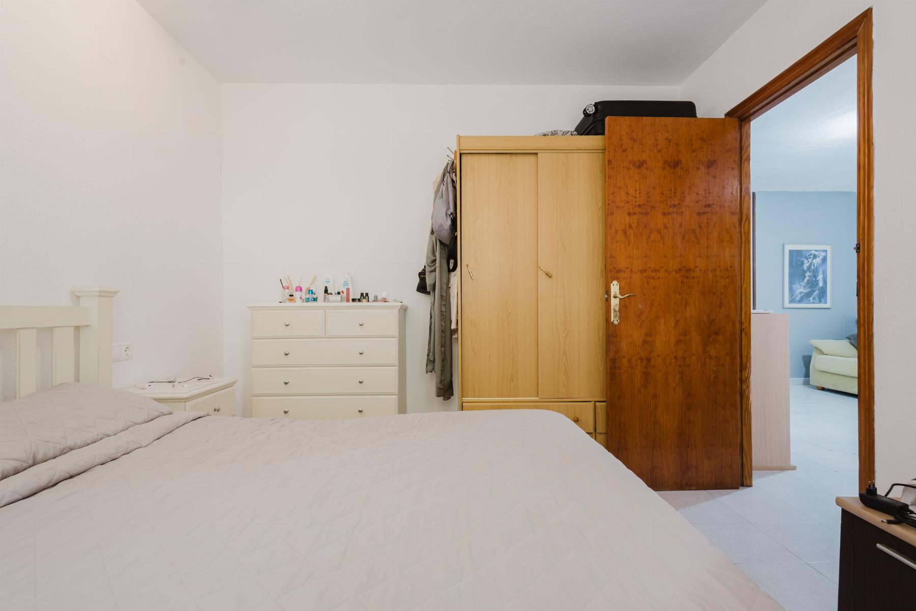 For sale - 2 Bedroom 1 Bathroom Apartamento in Torrevieja - Playa de La Acequion  - Alicante