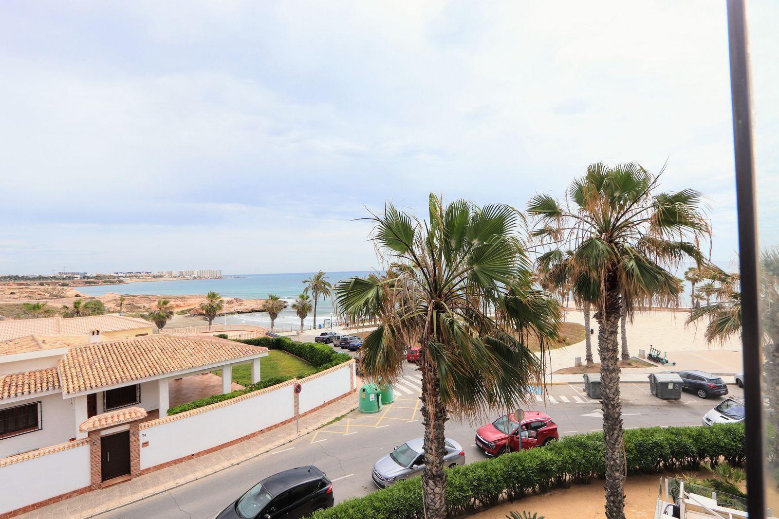 For sale - 3 Bedroom 2 Bathroom Apartamento in Torrevieja - Playa Flamenca  - Alicante