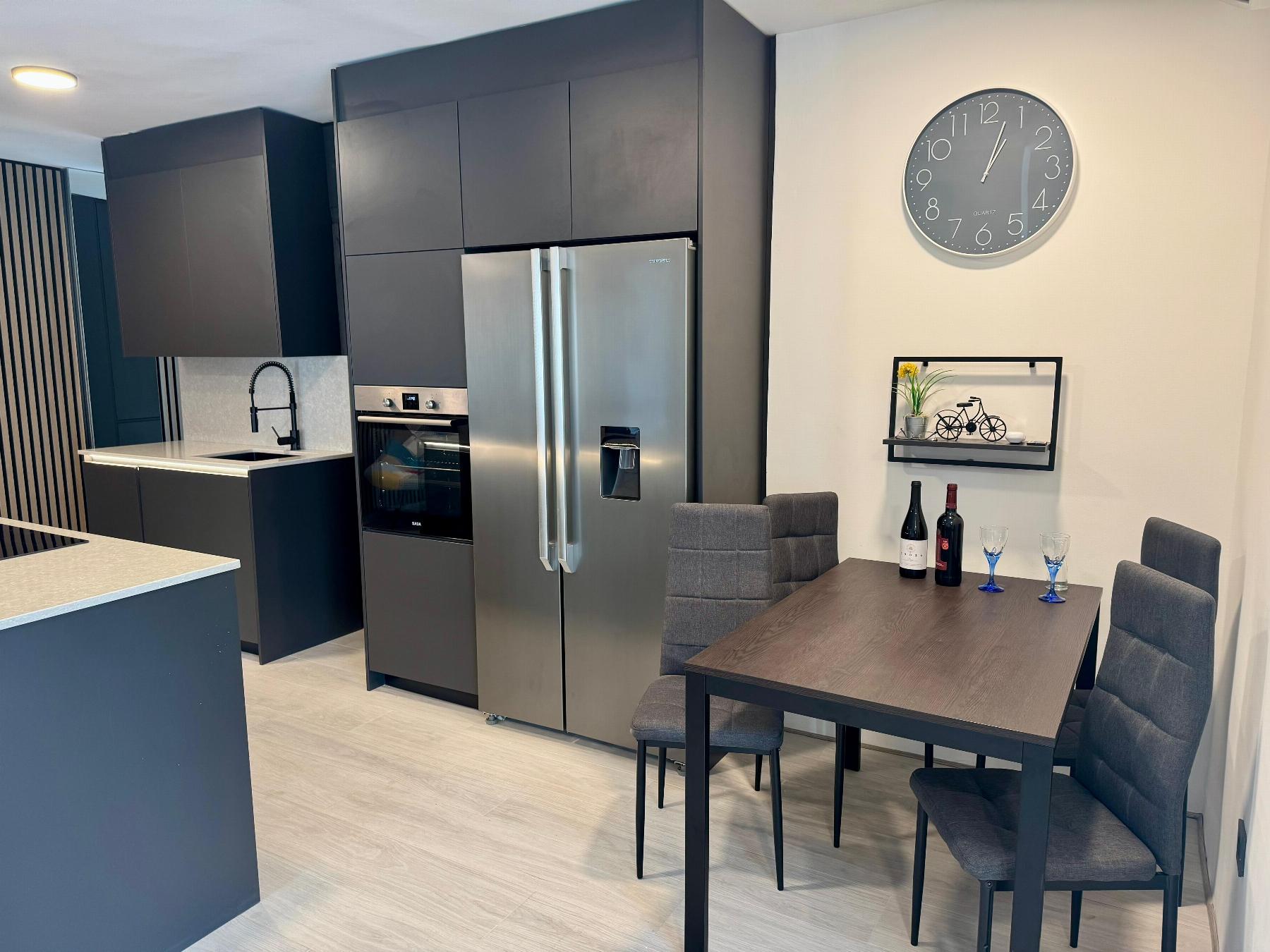 For sale - 3 Bedroom 2 Bathroom Apartamento in Torrevieja - CLUB NAUTICO TORREVIEJA  - Alicante