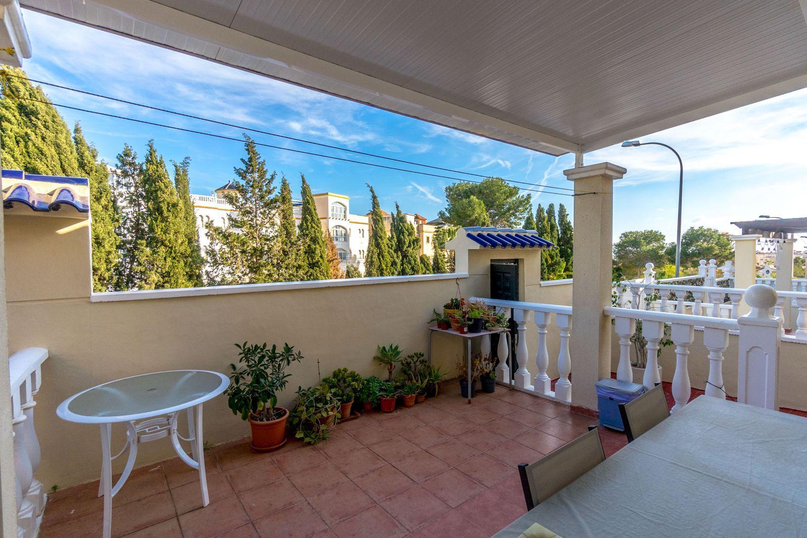 For sale - 3 Bedroom 2 Bathroom Casa in Orihuela Costa - Las Filipinas  - Alicante