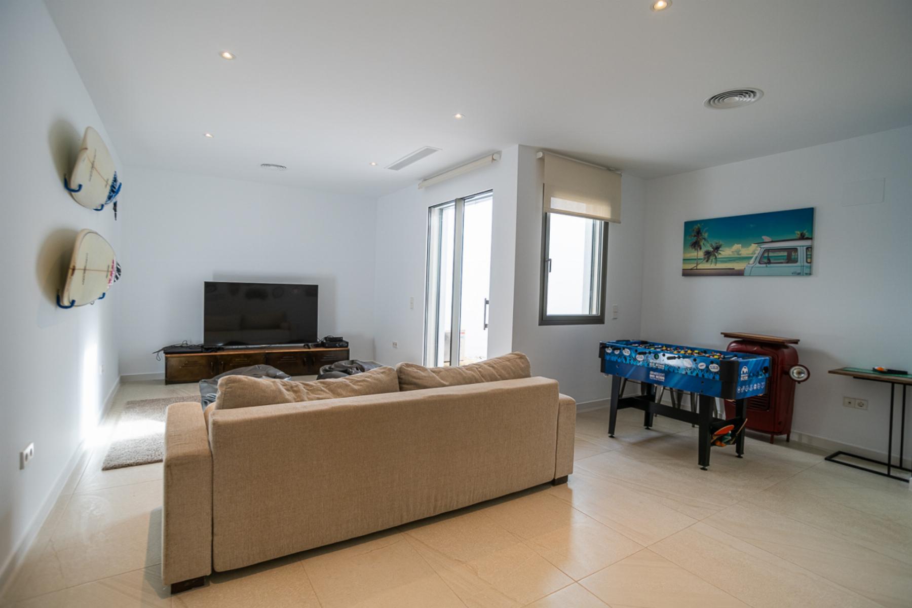 For sale - 4 Bedroom 2 Bathroom Villa in Orihuela Costa - Orihuela Costa  - Alicante