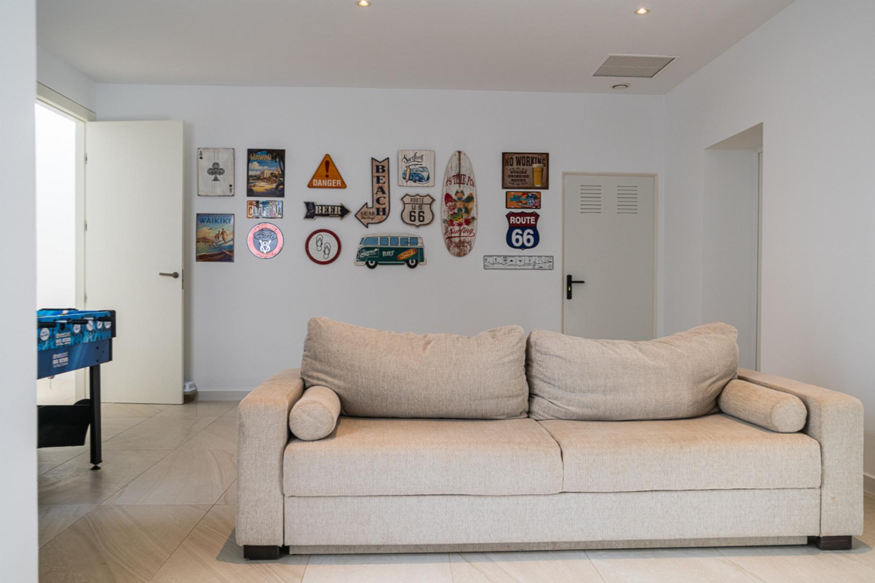 For sale - 4 Bedroom 2 Bathroom Villa in Orihuela Costa - Orihuela Costa  - Alicante