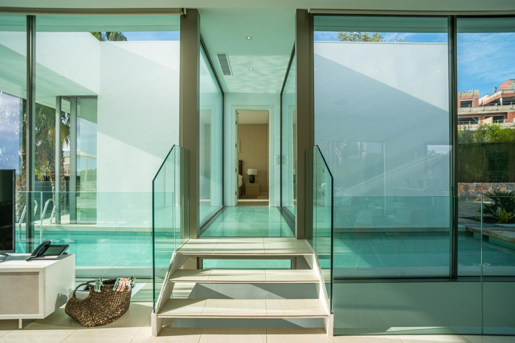 For sale - 4 Bedroom 2 Bathroom Villa in Orihuela Costa - Orihuela Costa  - Alicante