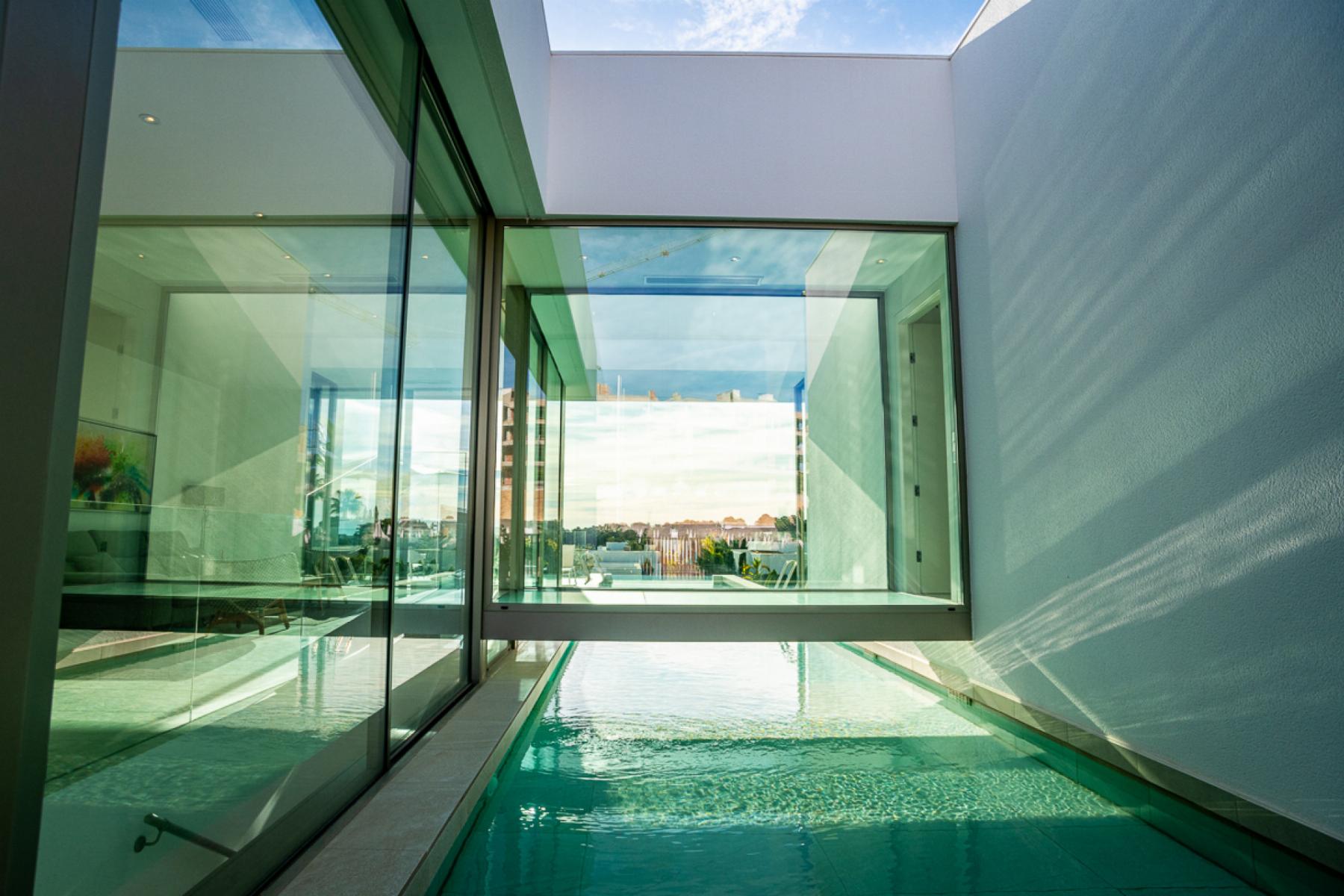 For sale - 4 Bedroom 2 Bathroom Villa in Orihuela Costa - Orihuela Costa  - Alicante