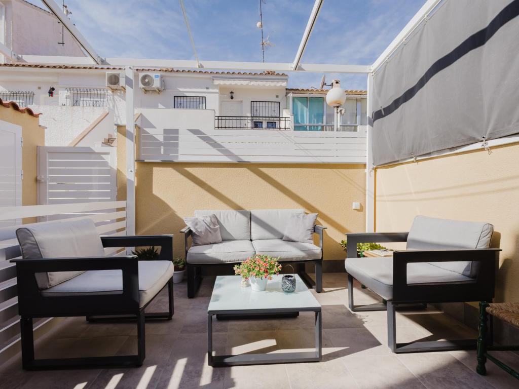 3 Bedroom 1 Bathroom Bungalow in Torrevieja