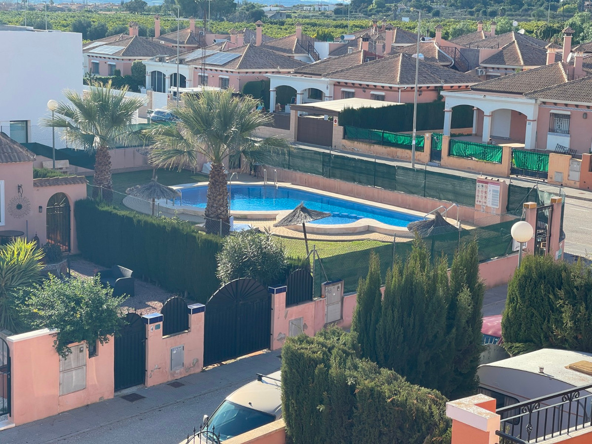 For sale - 3 Bedroom 2 Bathroom House - Townhouse in Los Montesinos - Los Montesinos Centro  - Alicante