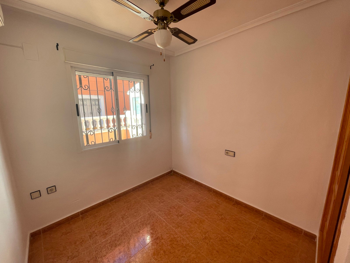 For sale - 3 Bedroom 2 Bathroom House - Townhouse in Los Montesinos - Los Montesinos Centro  - Alicante