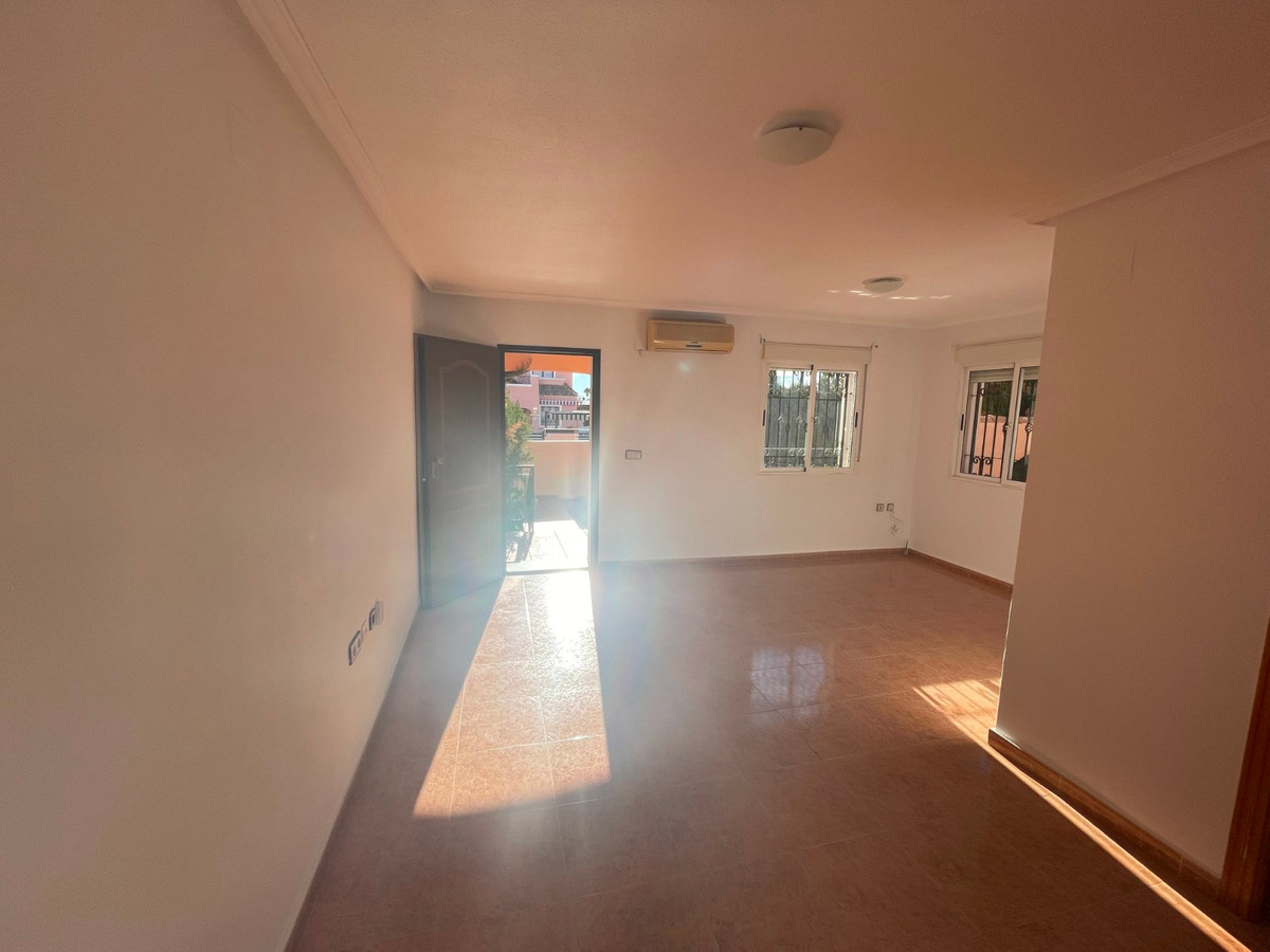 For sale - 3 Bedroom 2 Bathroom House - Townhouse in Los Montesinos - Los Montesinos Centro  - Alicante