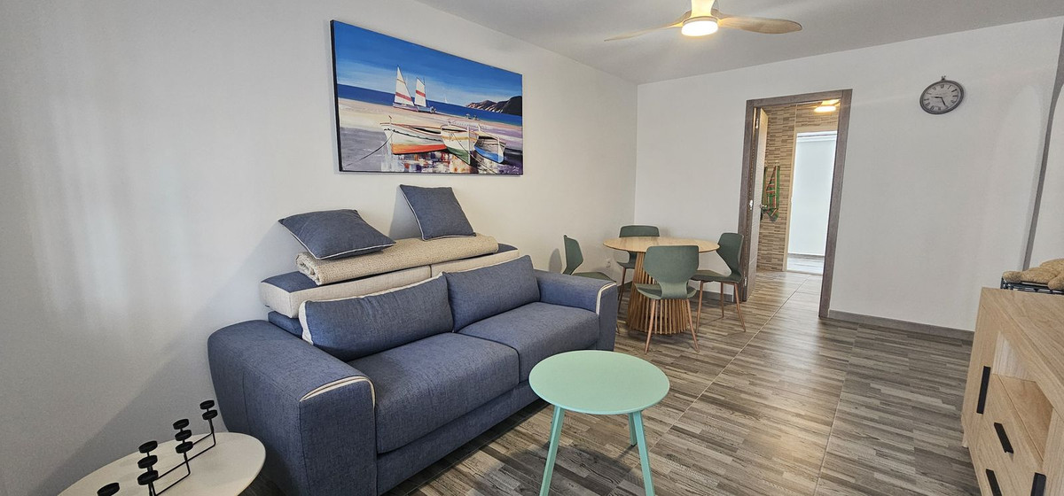 Sold - 2 Bedroom 1 Bathroom Apartment - Ground Floor Apartment in Torrevieja - Torrevieja Centro  - Alicante
