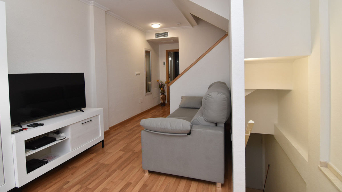 For sale - 3 Bedroom 2 Bathroom House - Townhouse in Guardamar del Segura - Guardamar del Segura Centro  - Alicante