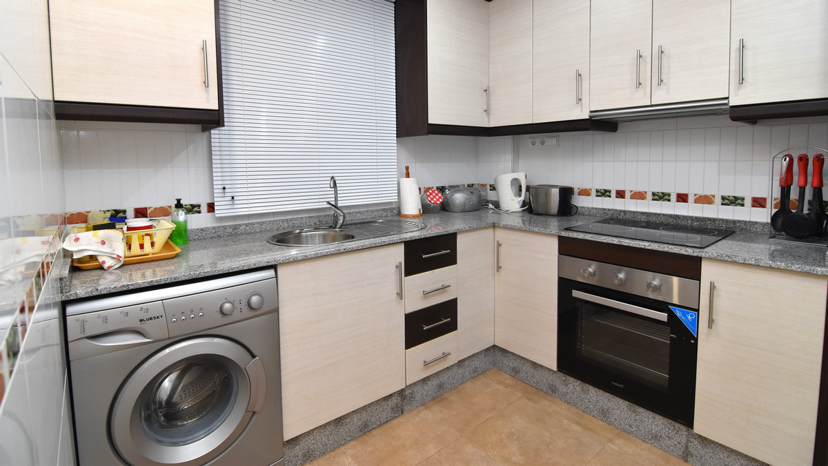 For sale - 3 Bedroom 2 Bathroom House - Townhouse in Guardamar del Segura - Guardamar del Segura Centro  - Alicante