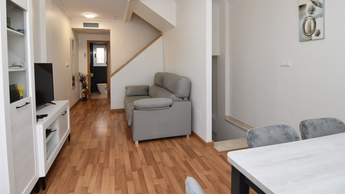 For sale - 3 Bedroom 2 Bathroom House - Townhouse in Guardamar del Segura - Guardamar del Segura Centro  - Alicante