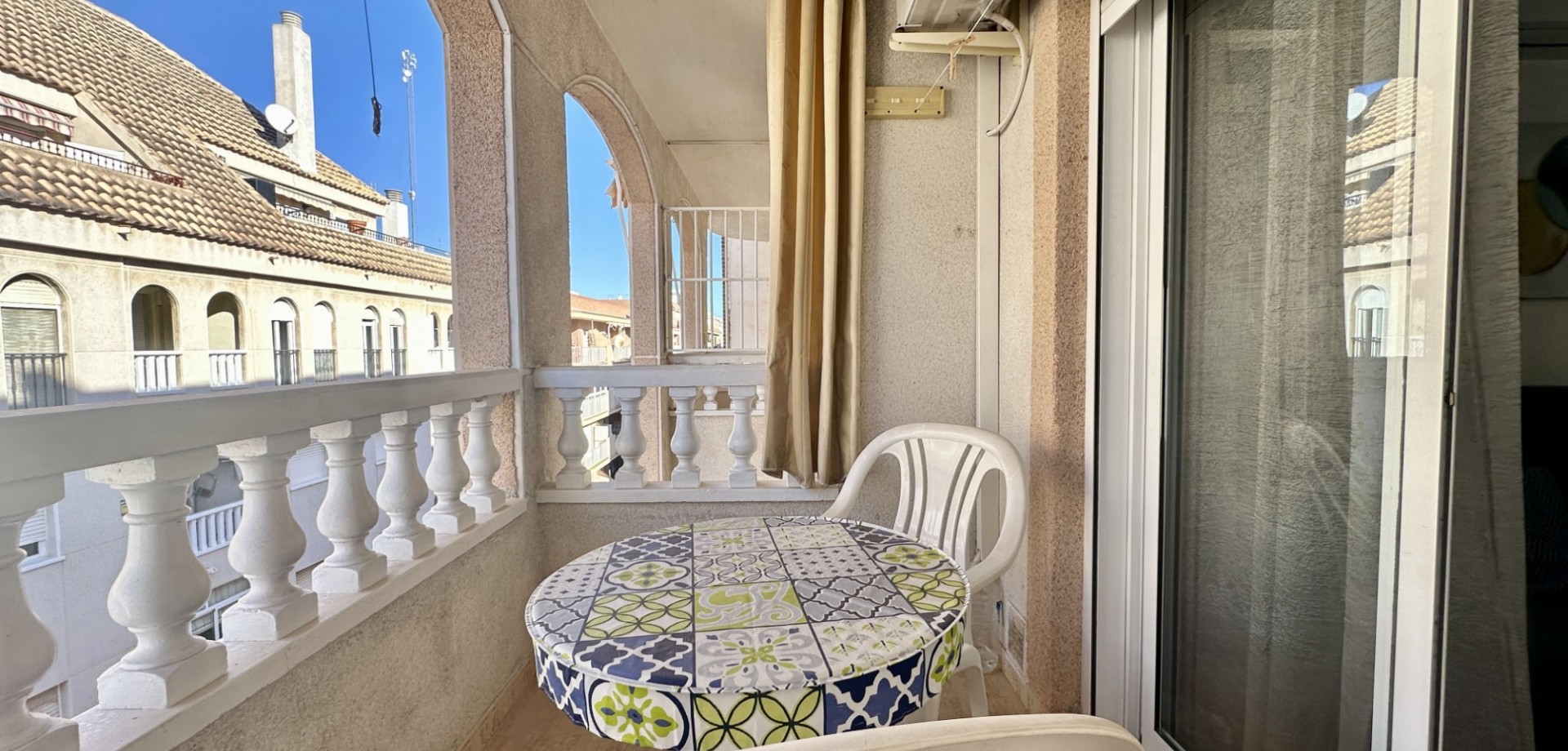 For sale - 2 Bedroom 1 Bathroom Apartment in Torrevieja - Torrevieja  - Costa Blanca (Alicante)