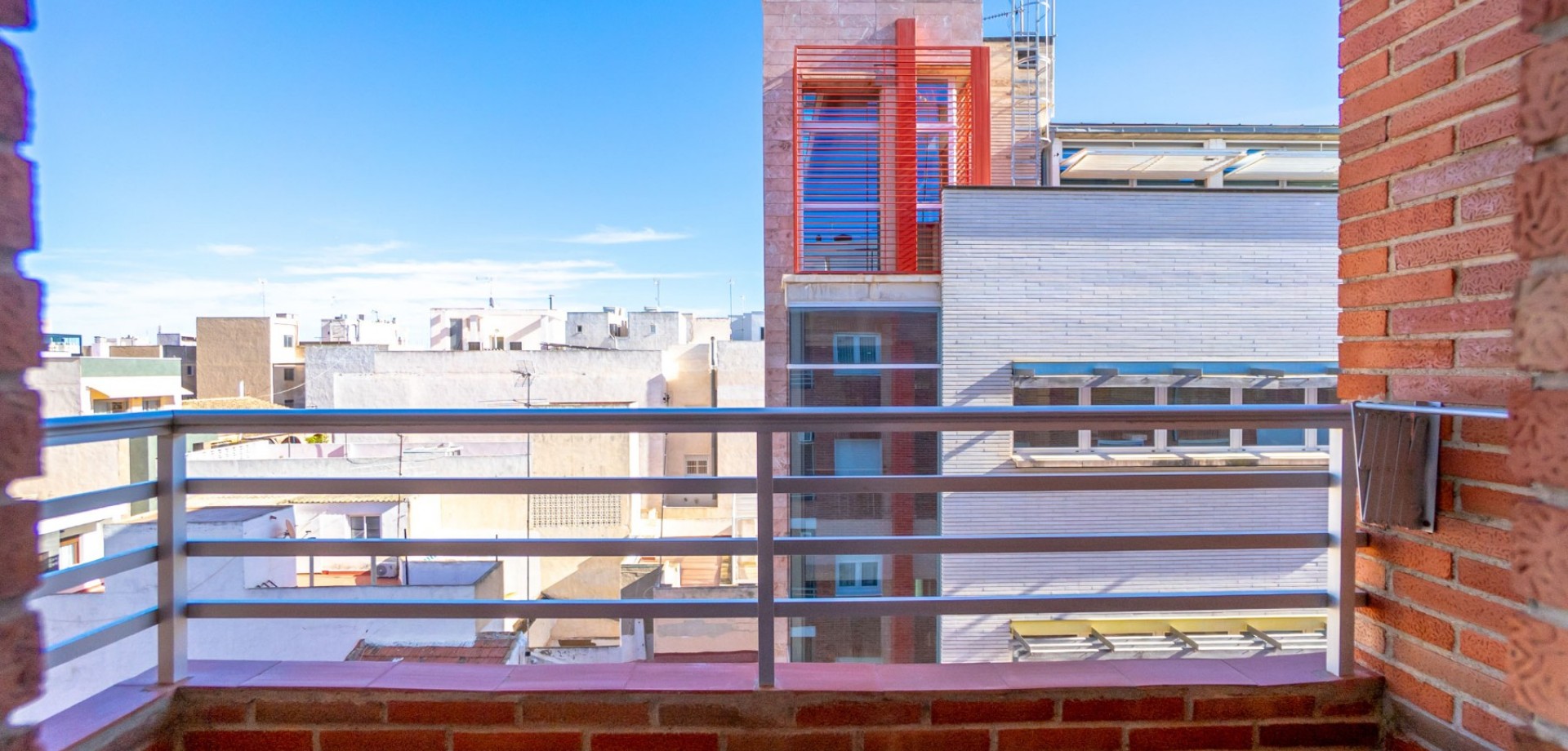 For sale - 2 Bedroom 2 Bathroom Apartment in Torrevieja - Torrevieja  - Costa Blanca (Alicante)