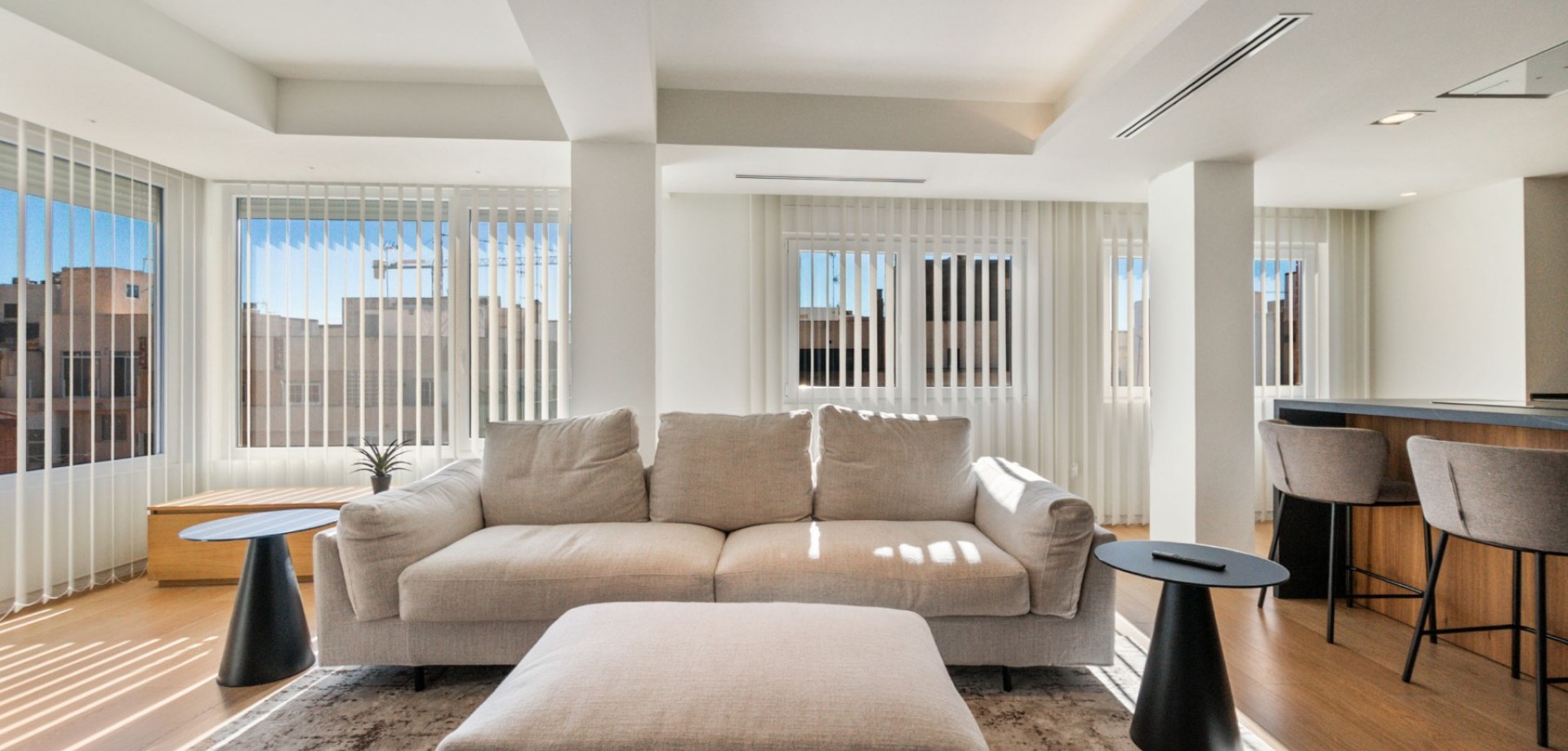 For sale - 2 Bedroom 2 Bathroom Apartment in Torrevieja - Torrevieja  - Costa Blanca (Alicante)