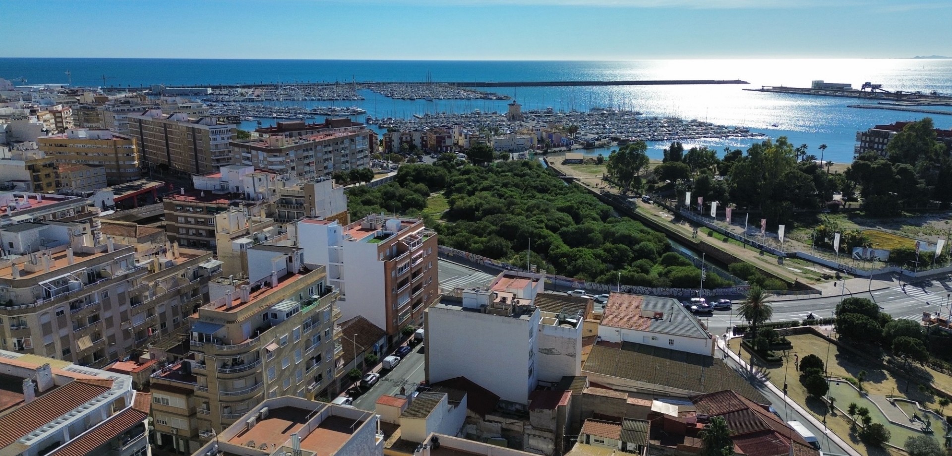 For sale - 3 Bedroom 2 Bathroom Apartment in Torrevieja - Torrevieja  - Costa Blanca (Alicante)