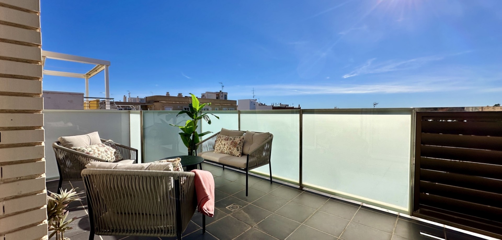 For sale - 3 Bedroom 2 Bathroom Apartment in Torrevieja - Torrevieja  - Costa Blanca (Alicante)