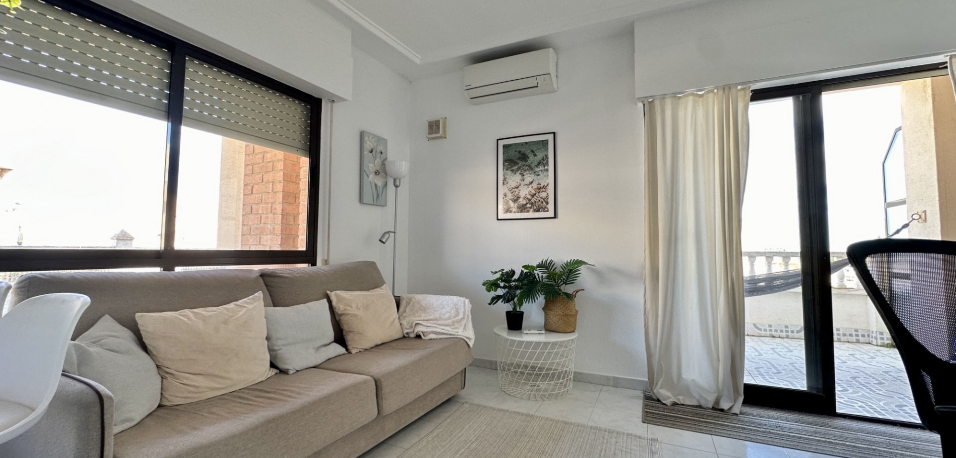 For sale - 1 Bedroom 1 Bathroom Apartment in Torrevieja - Torrevieja  - Costa Blanca (Alicante)