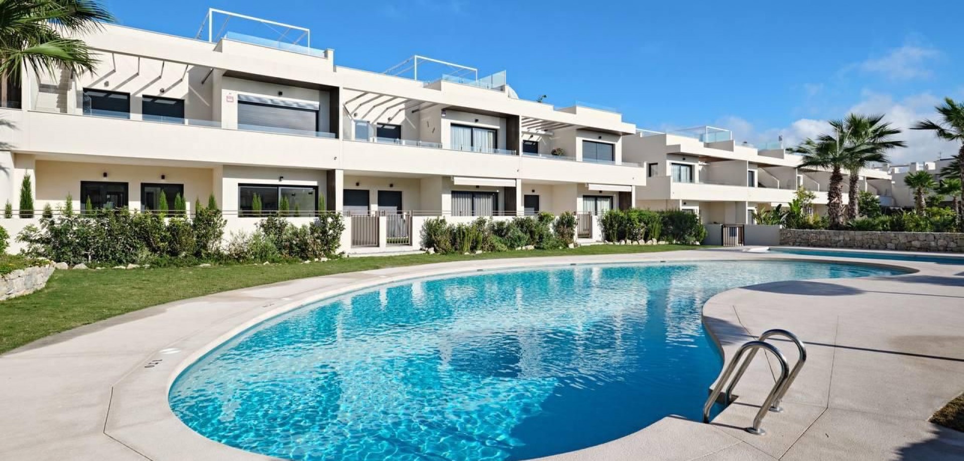 For sale - 2 Bedroom 2 Bathroom Apartment in Torrevieja - La Veleta  - Alicante