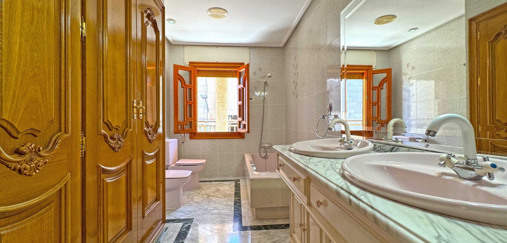 For sale - 6 Bedroom 4 Bathroom Duplex in San Pedro del Pinatar - San Pedro del Pinatar  - Murcia