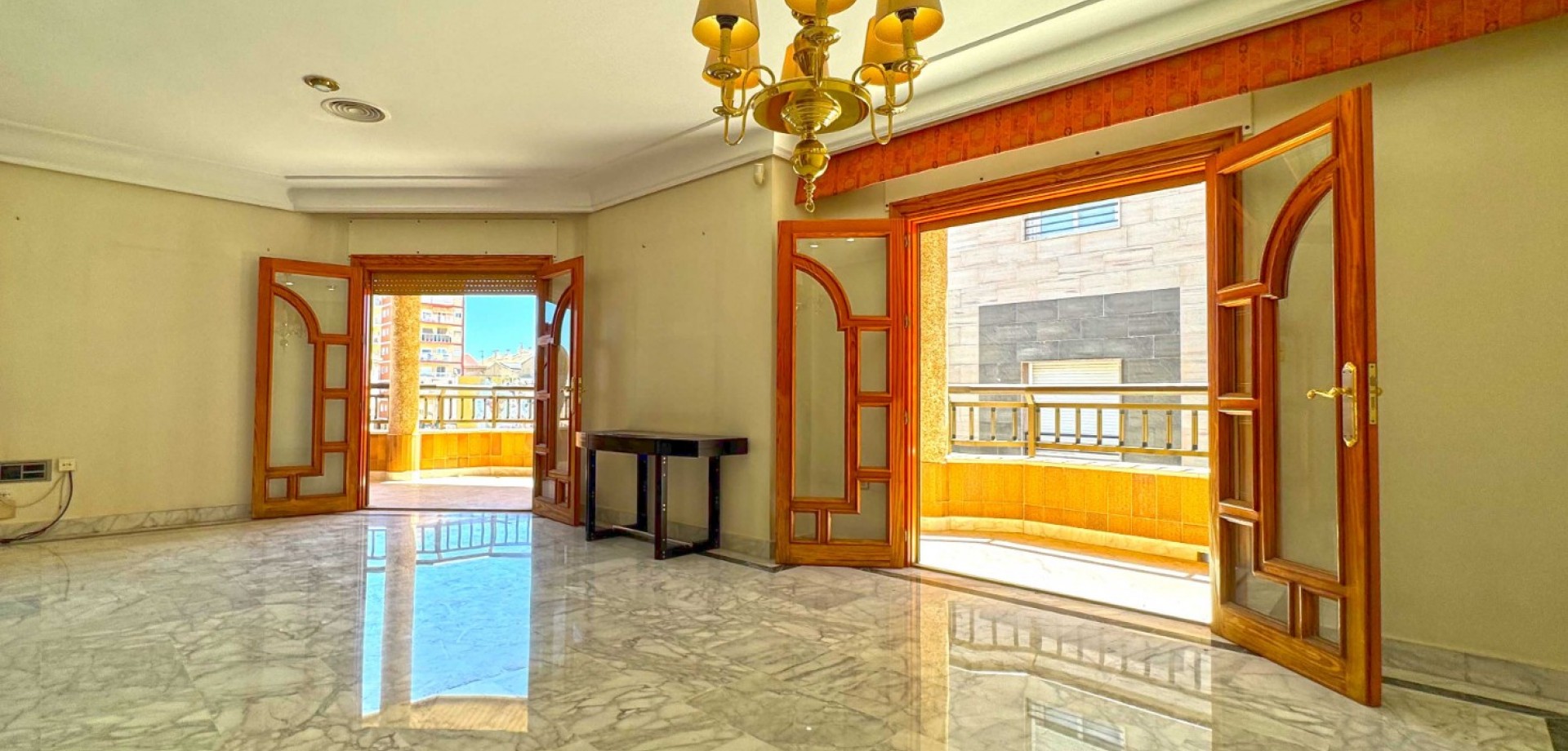 For sale - 6 Bedroom 4 Bathroom Duplex in San Pedro del Pinatar - San Pedro del Pinatar  - Murcia