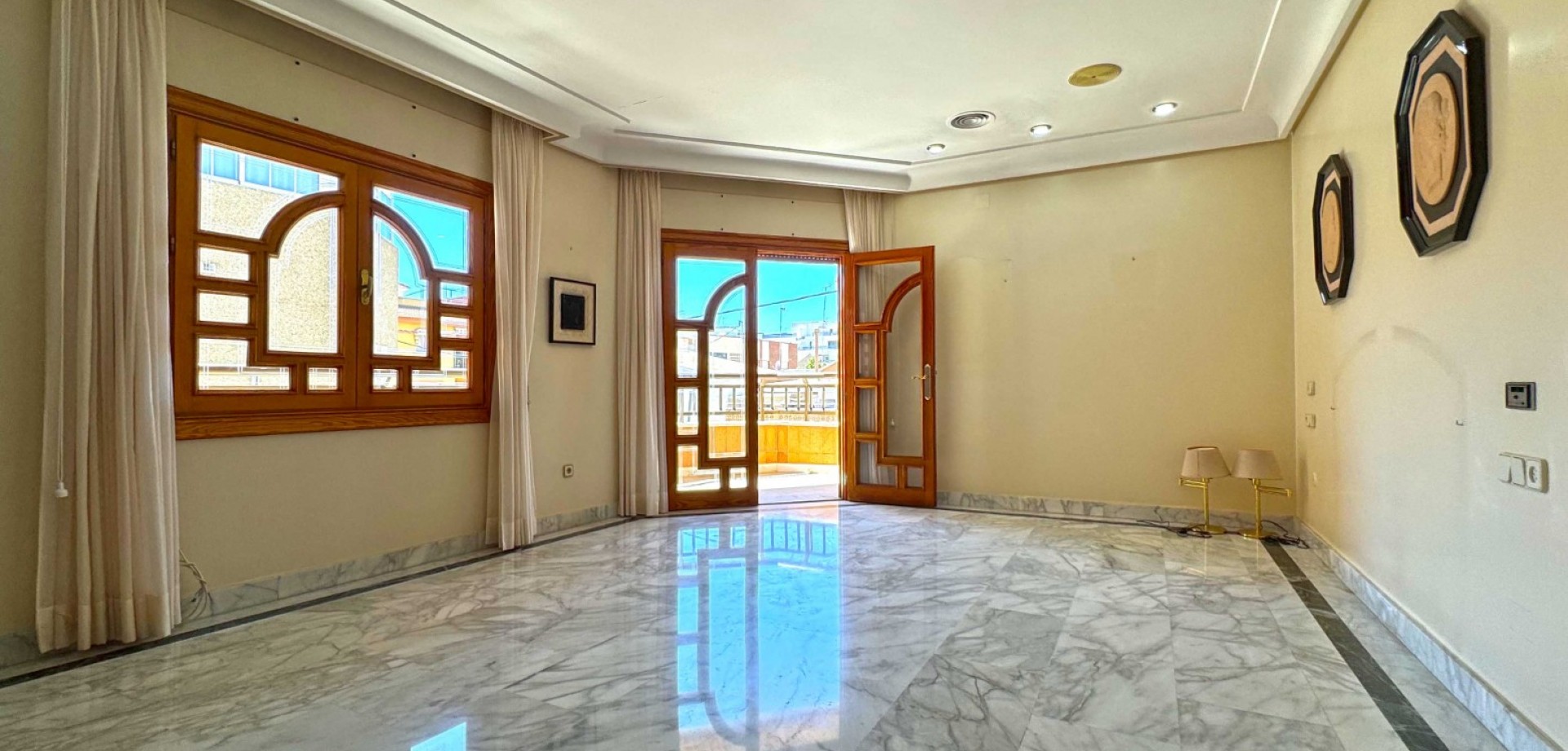 For sale - 6 Bedroom 4 Bathroom Duplex in San Pedro del Pinatar - San Pedro del Pinatar  - Murcia