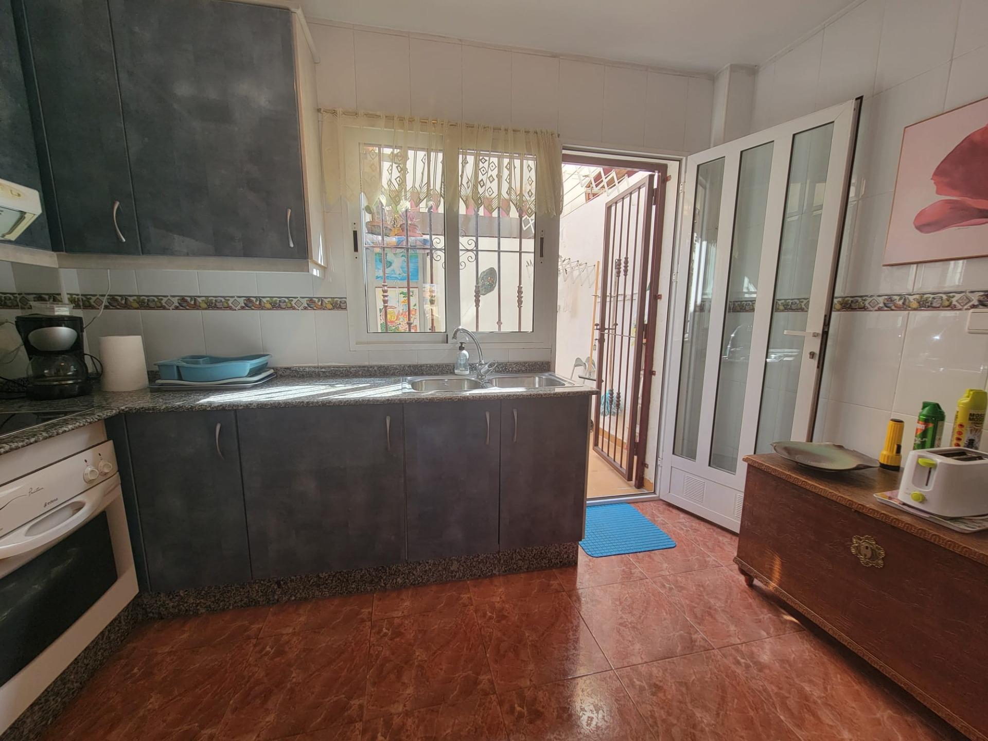 For sale - 3 Bedroom 3 Bathroom Town House in Playa Flamenca - Playa Flamenca  - Alicante